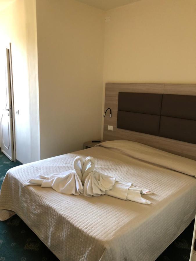 Hotel Miralago Pieve  Экстерьер фото